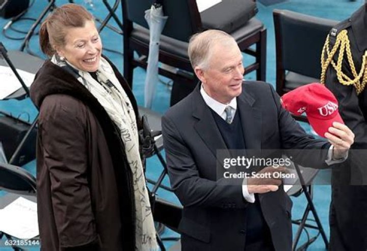Dan Quayle, Marilyn Quayle's Husband