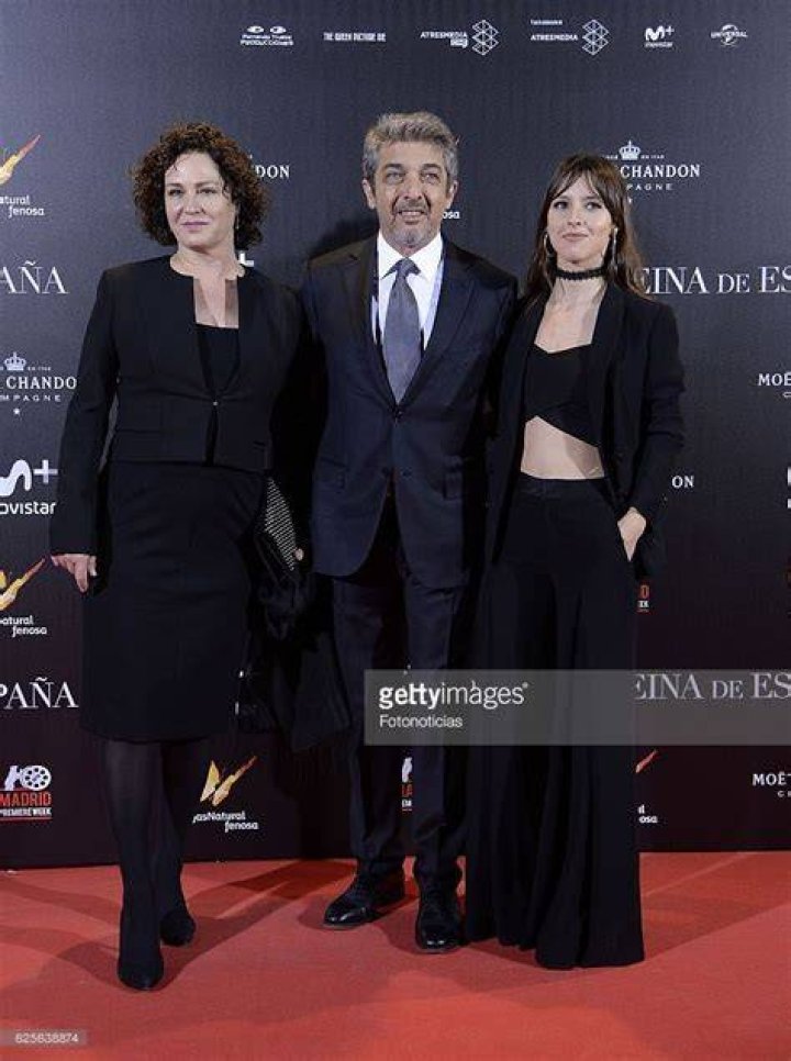 Florencia Bas, Ricardo Darin's Wife
