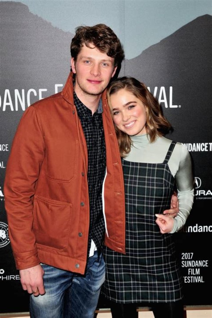 Haley Lu Richardson, Brett Dier's Wife