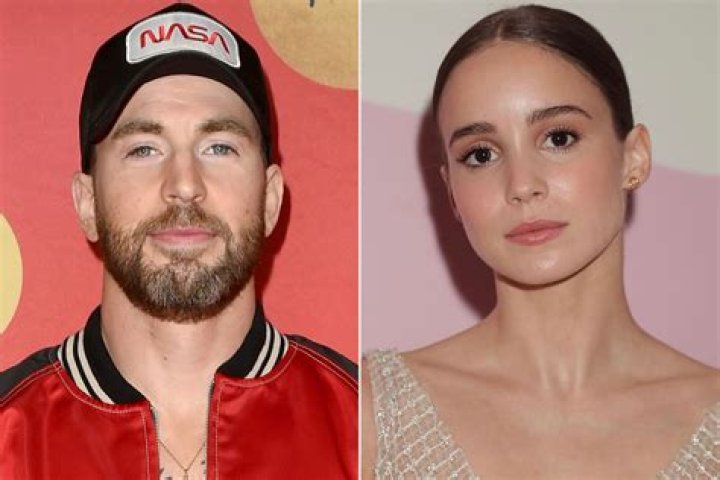 Helian Evans’s Girlfriend: Who is Helian Evans Dating?
