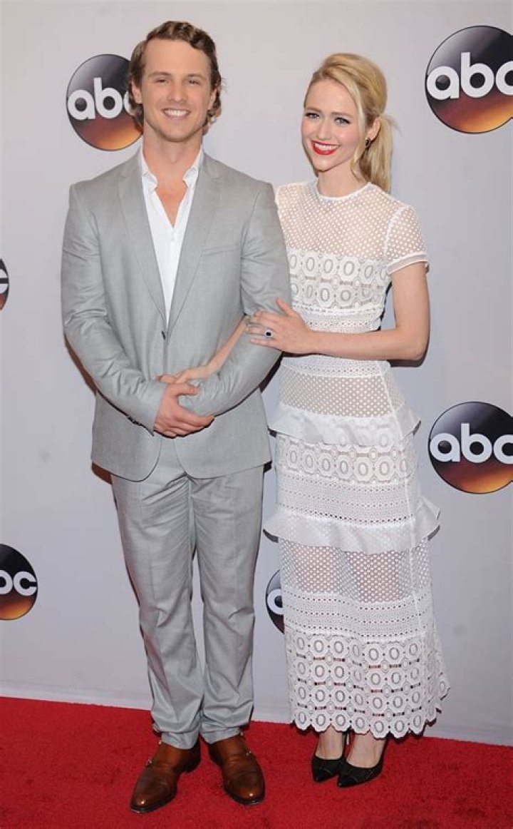 Johanna Braddy, Freddie Stroma's Wife