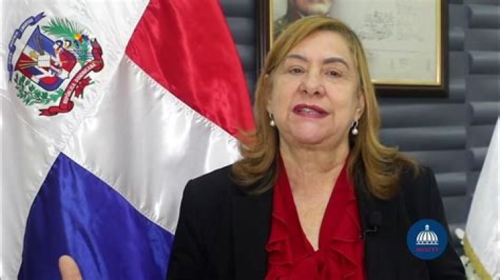 Luisa Altagracia Nunez, Felix Rodriguez's Wife