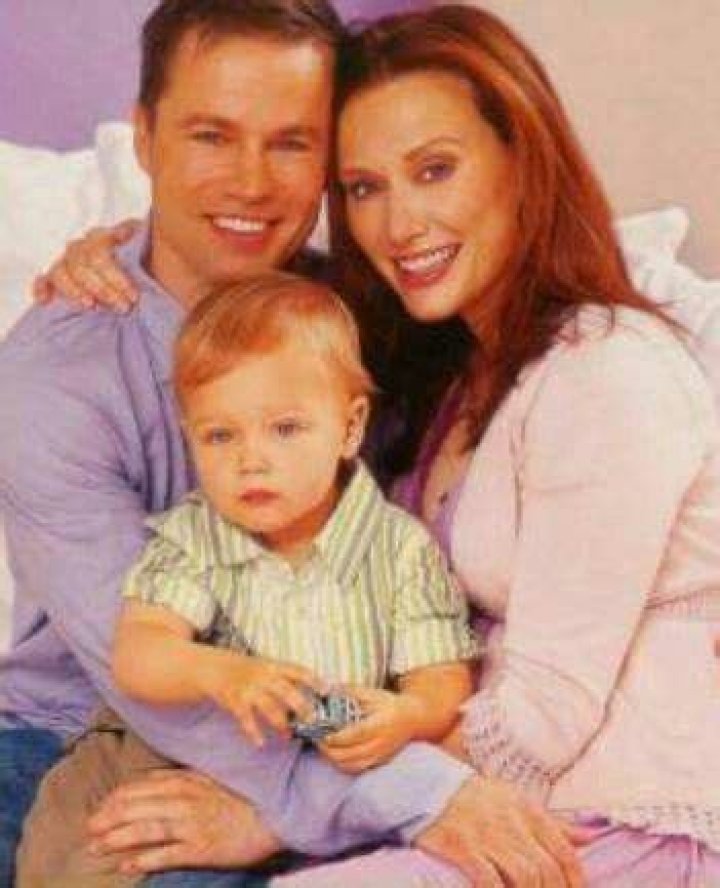 Matthew Crane, Robin Christopher's Husband
