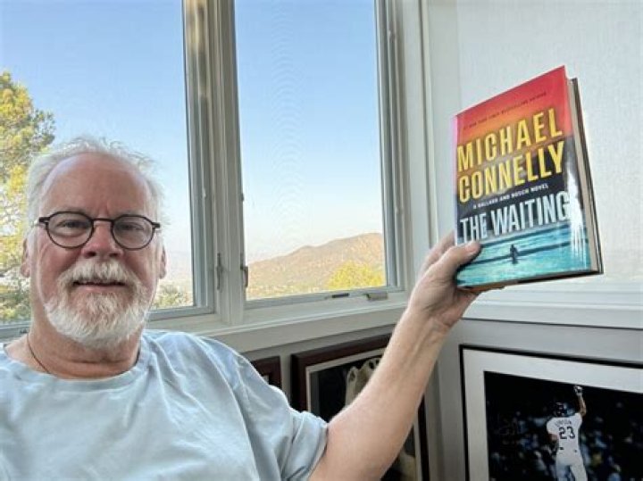 , Michael Connelly's Wife