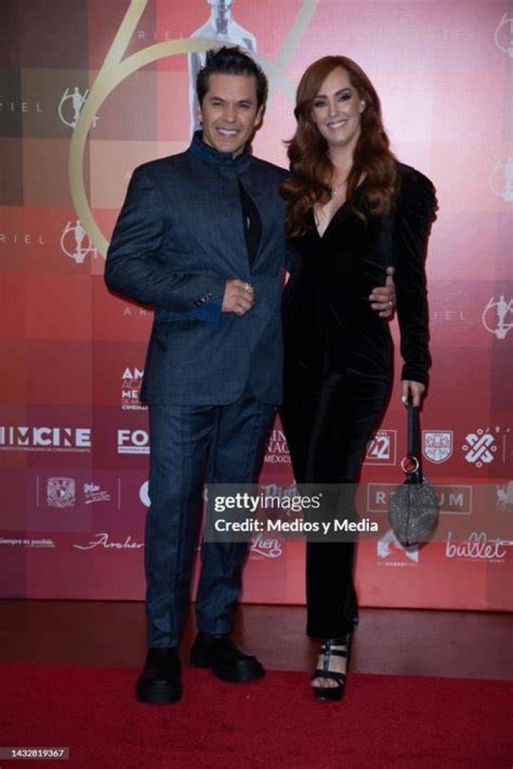 Ra&uacute;l Sandoval, Fran Meric's Husband