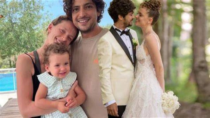 Taner &Ouml;lmez, Ece Cesmioglu's Boyfriend