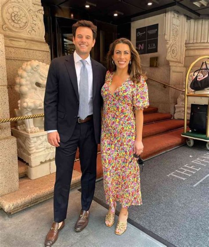 Who is Alyssa Sutherland Dating – Alyssa Sutherland's Husband & Exes