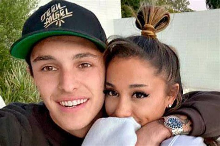 Who is JoJo Gomez Dating – JoJo Gomez's Boyfriend & Exes